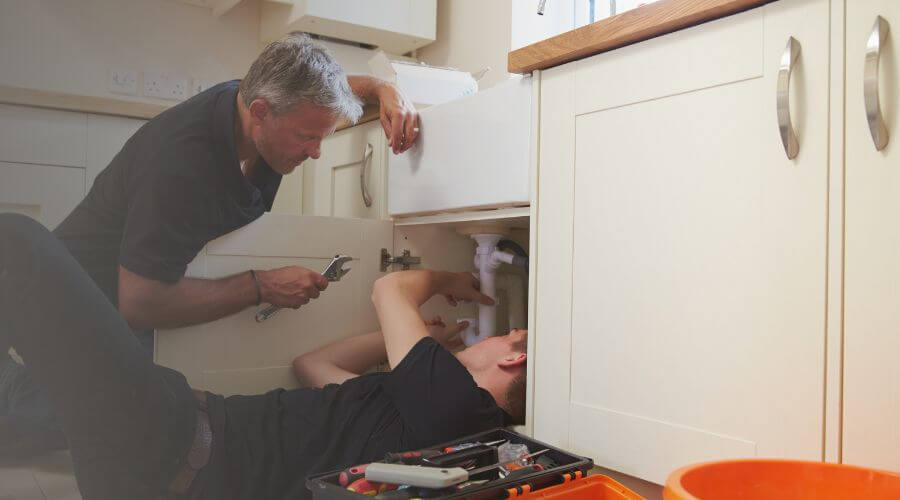 Professional burst pipe repair services in Centerville, AR